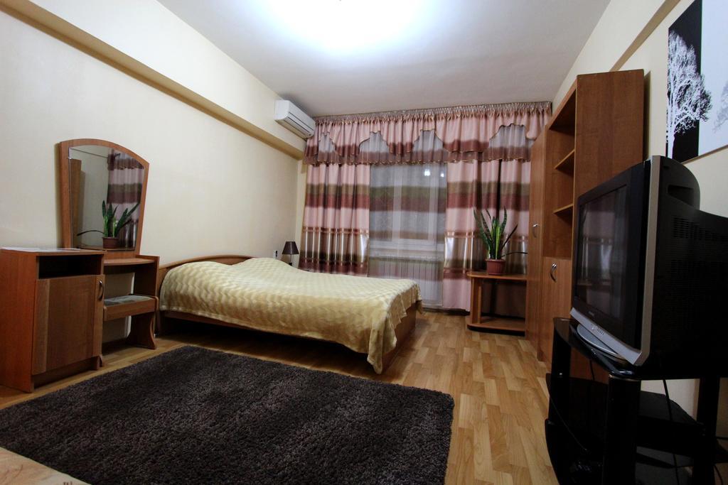 Nadezhda Apartments On Zhibek Zholy Avenue 33 Almaty Pokoj fotografie